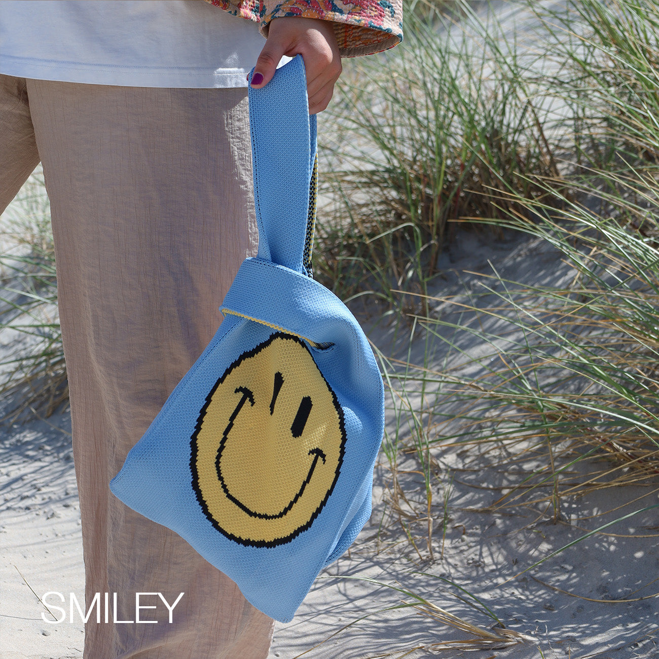 Smiley – By Stær