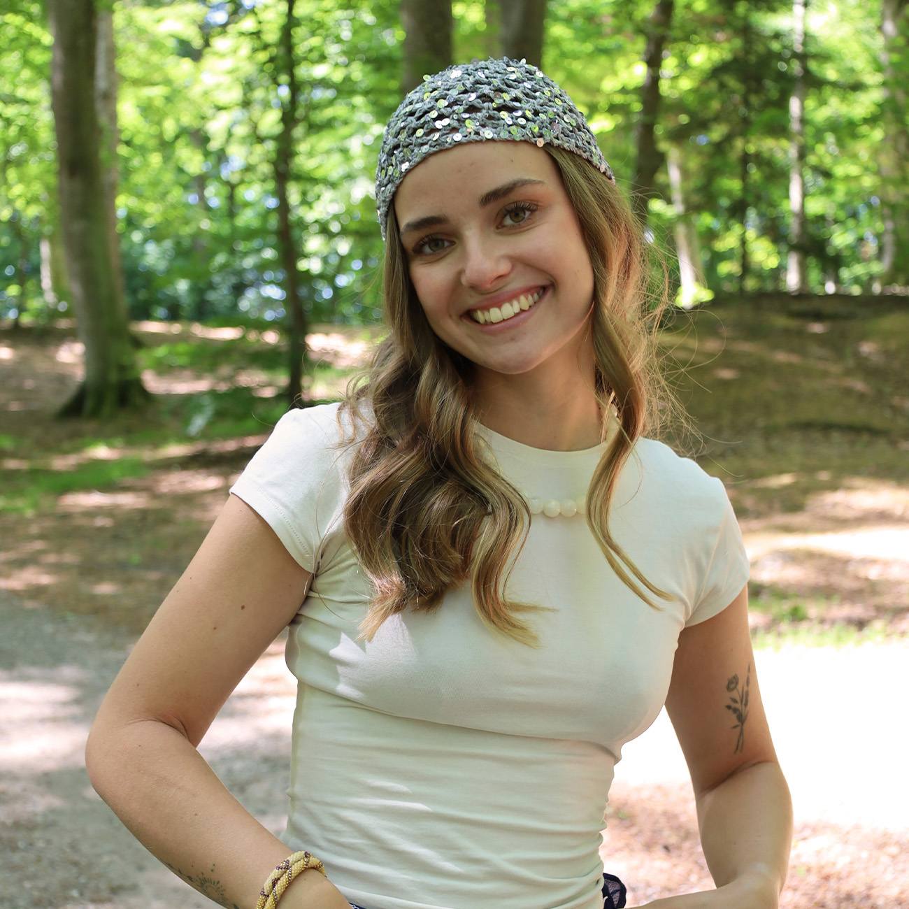 Fiona Hæklet Skull Hat - Grå