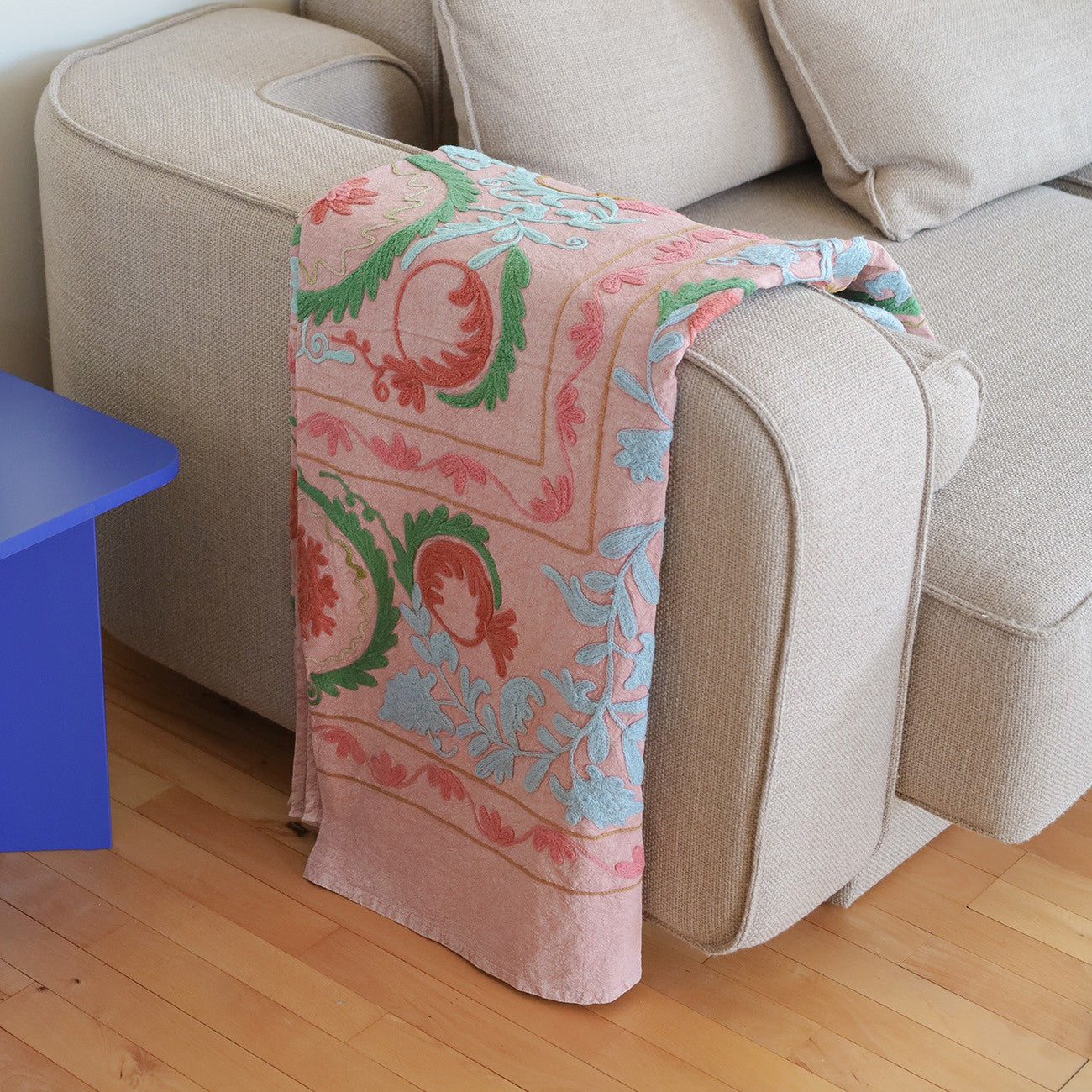 Eloise Suzani Tæppe - Nr. 08