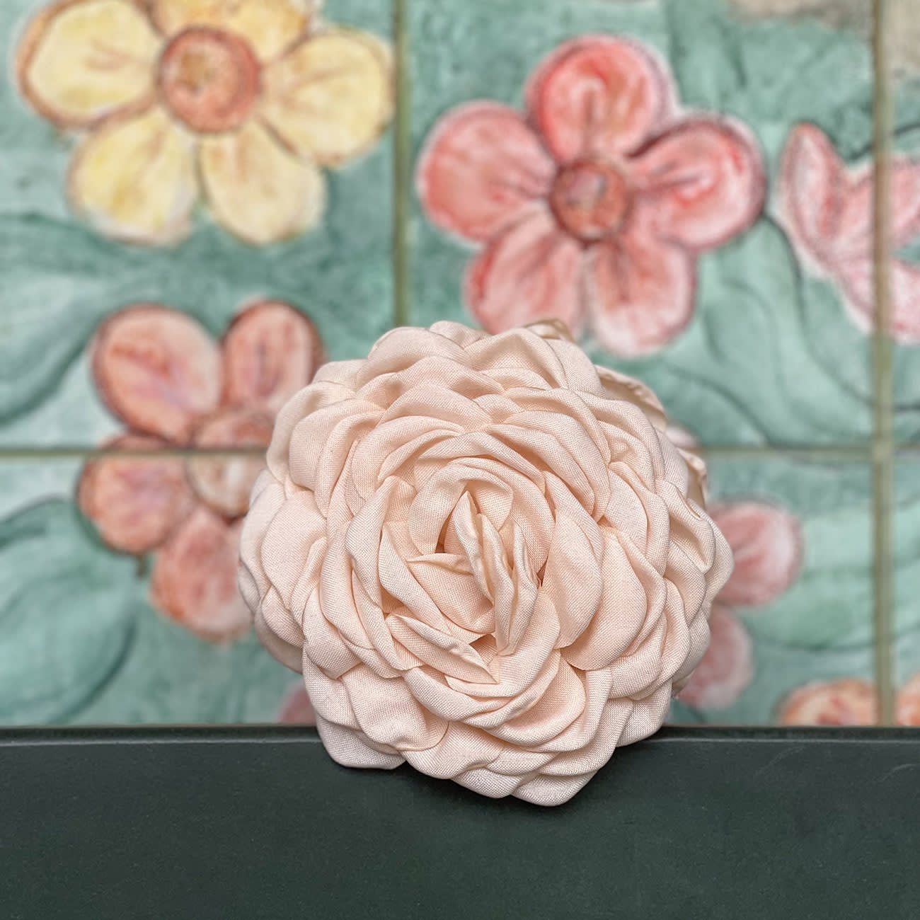 Daisy Hårklemme - Stor - Råhvid