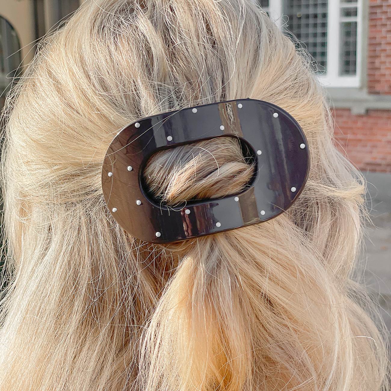 Eva Hårklemme - Mellem - Mørkebrun/Hvid Prikker