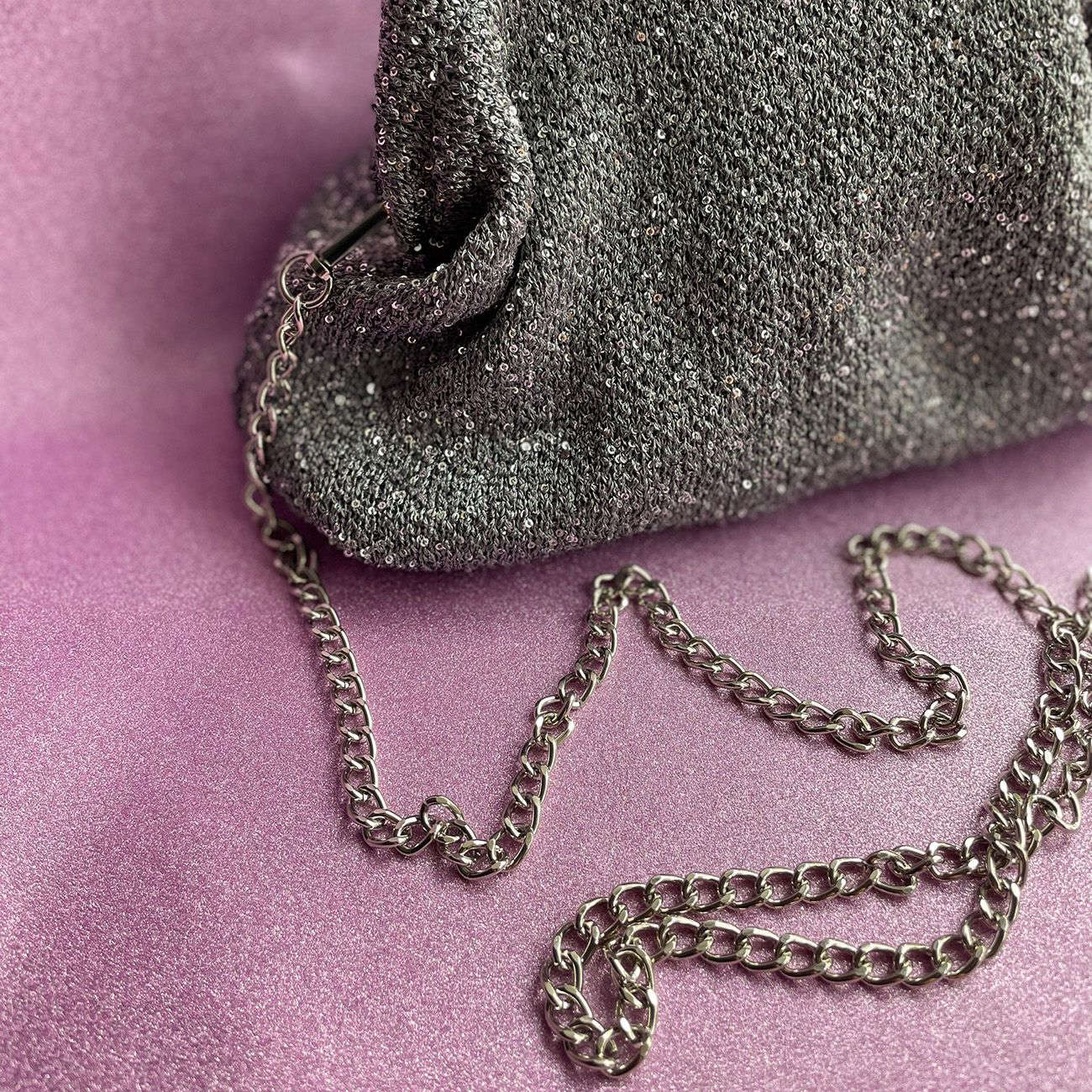 Alba Clutch - Sølvfarvet Glimmer