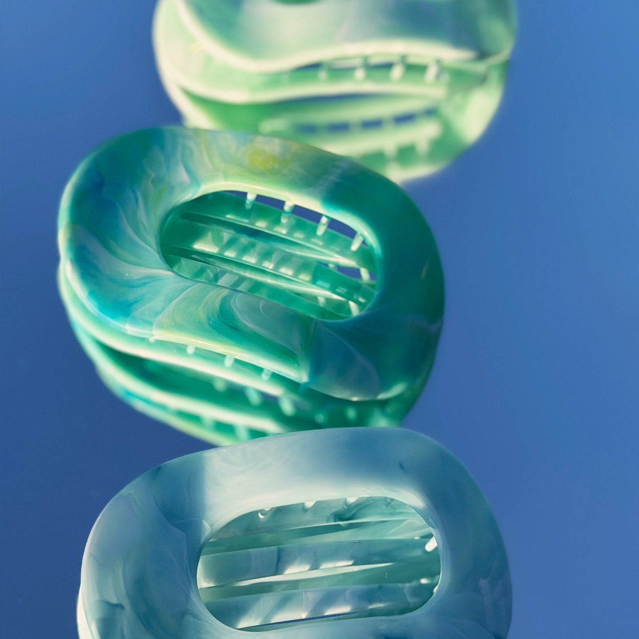 Eva Hårklemme - Mellem - Marmor Blå/Grøn