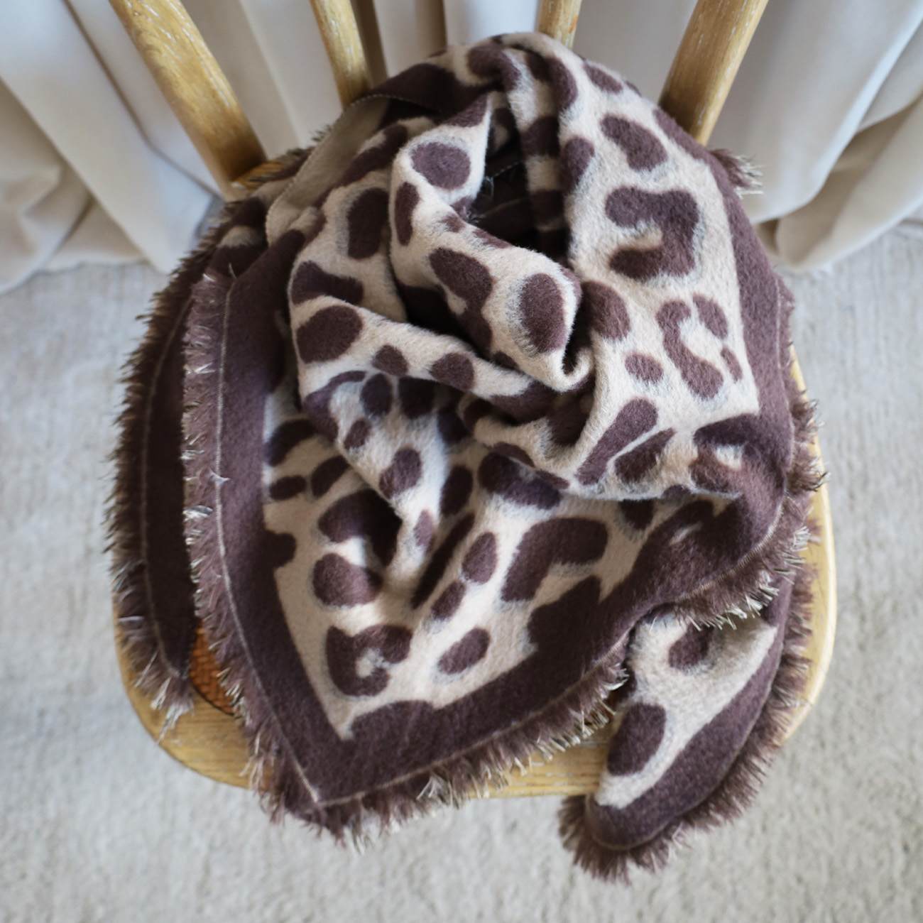Margot Tørklæde - Leo Beige/Nougat (FORUDBESTILLING)