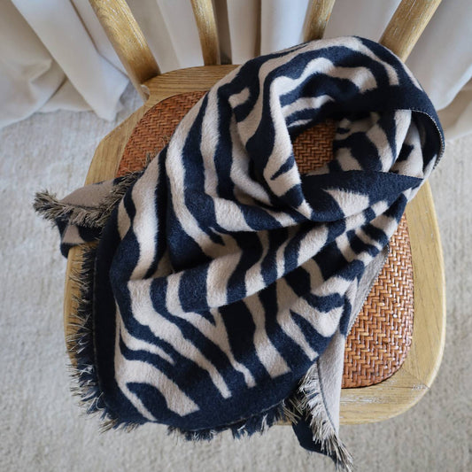 Margot Tørklæde - Zebra Beige/Sort (FORUDBESTILLING)