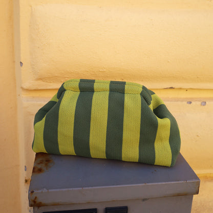 Alba Clutch - Matcha/Oliven (FORUDBESTILLING)