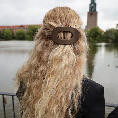 Eva Hårklemme - Stor - Mat Mørkebrun