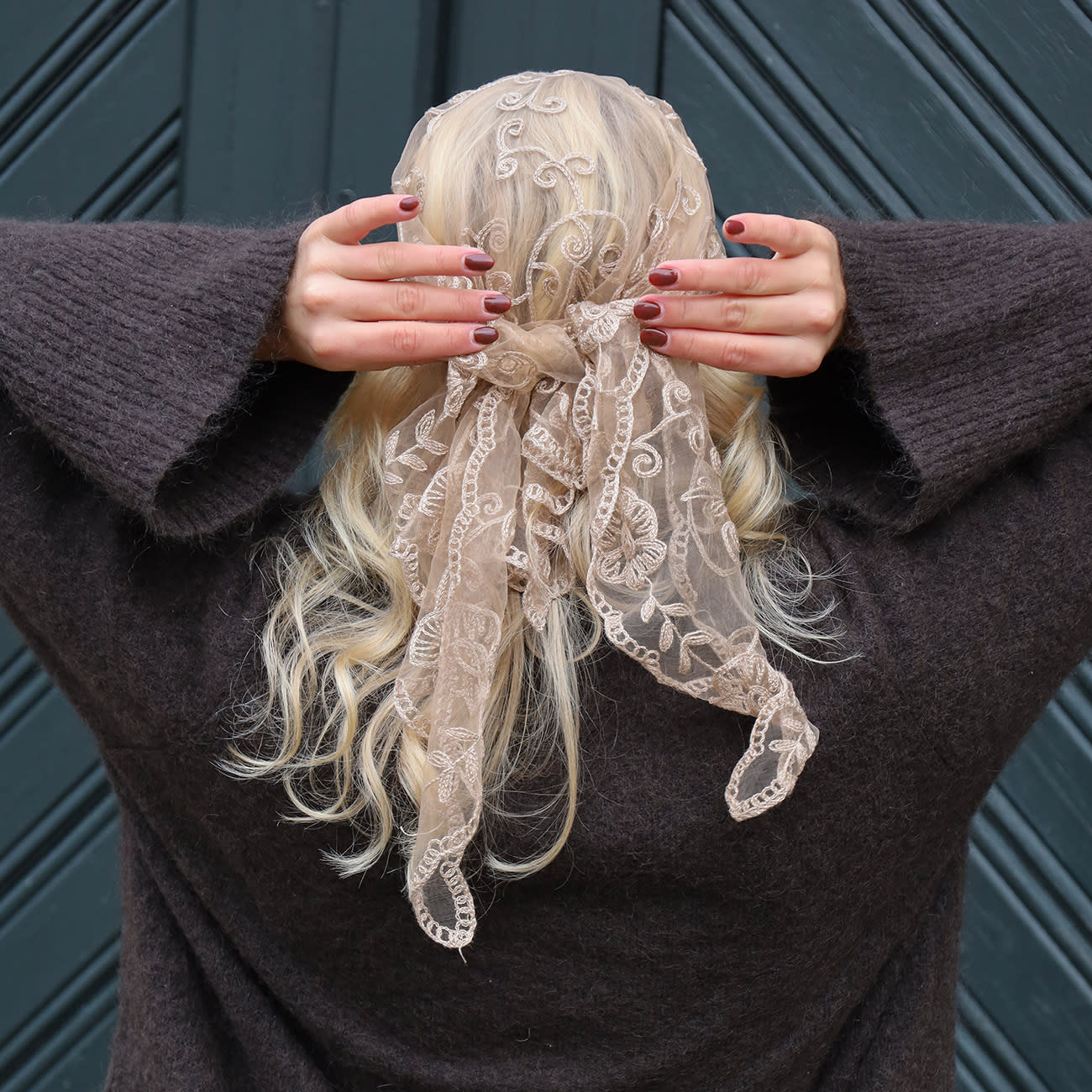 Hirse Blonde Tørklæde - Beige (FORUDBESTILLING)