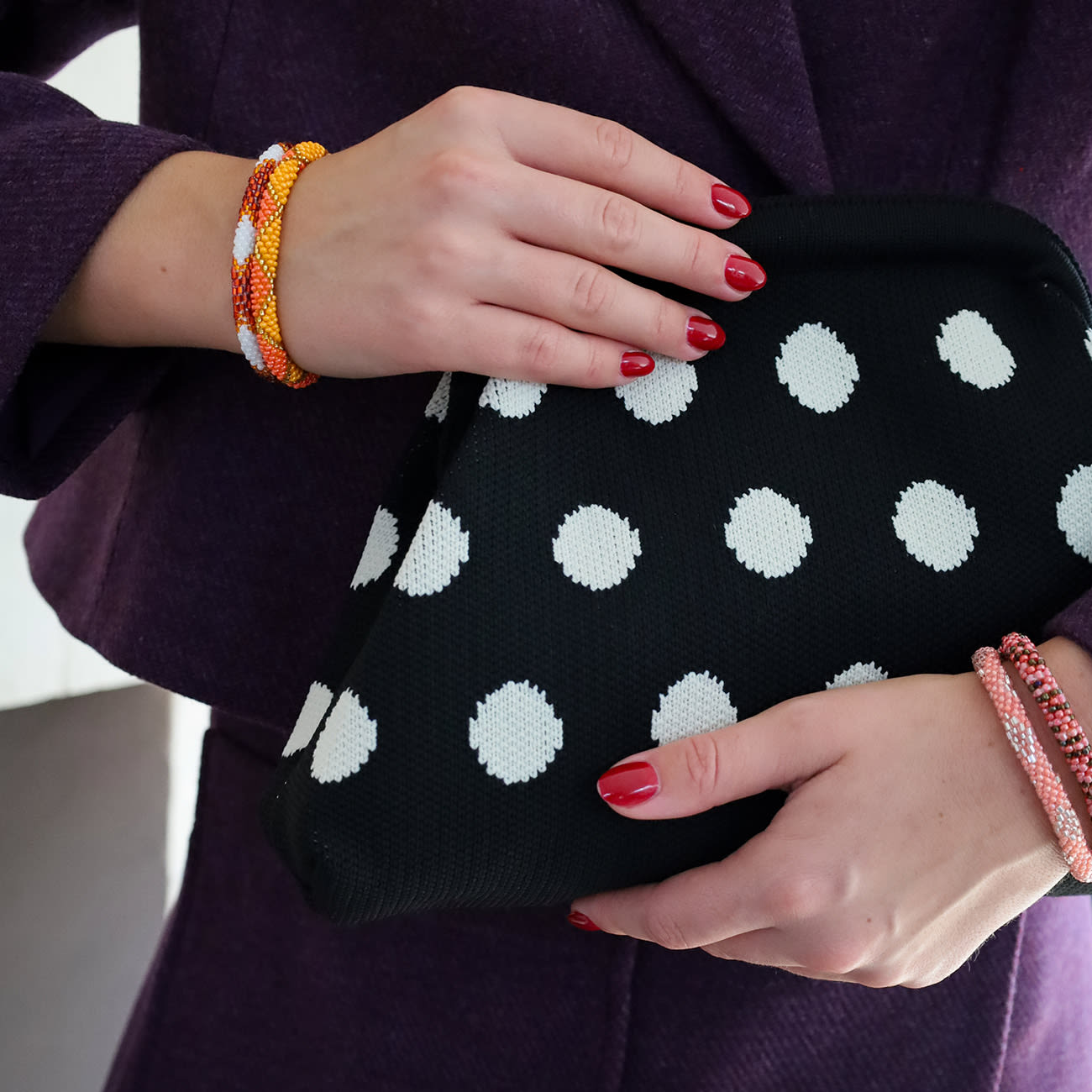 Alba Clutch - Prikker Sort/Hvid