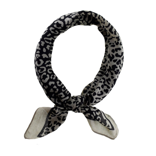 Tiana Tørklæde - Støvet Grå/Leo